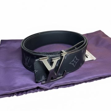 Original phone photo of the belt